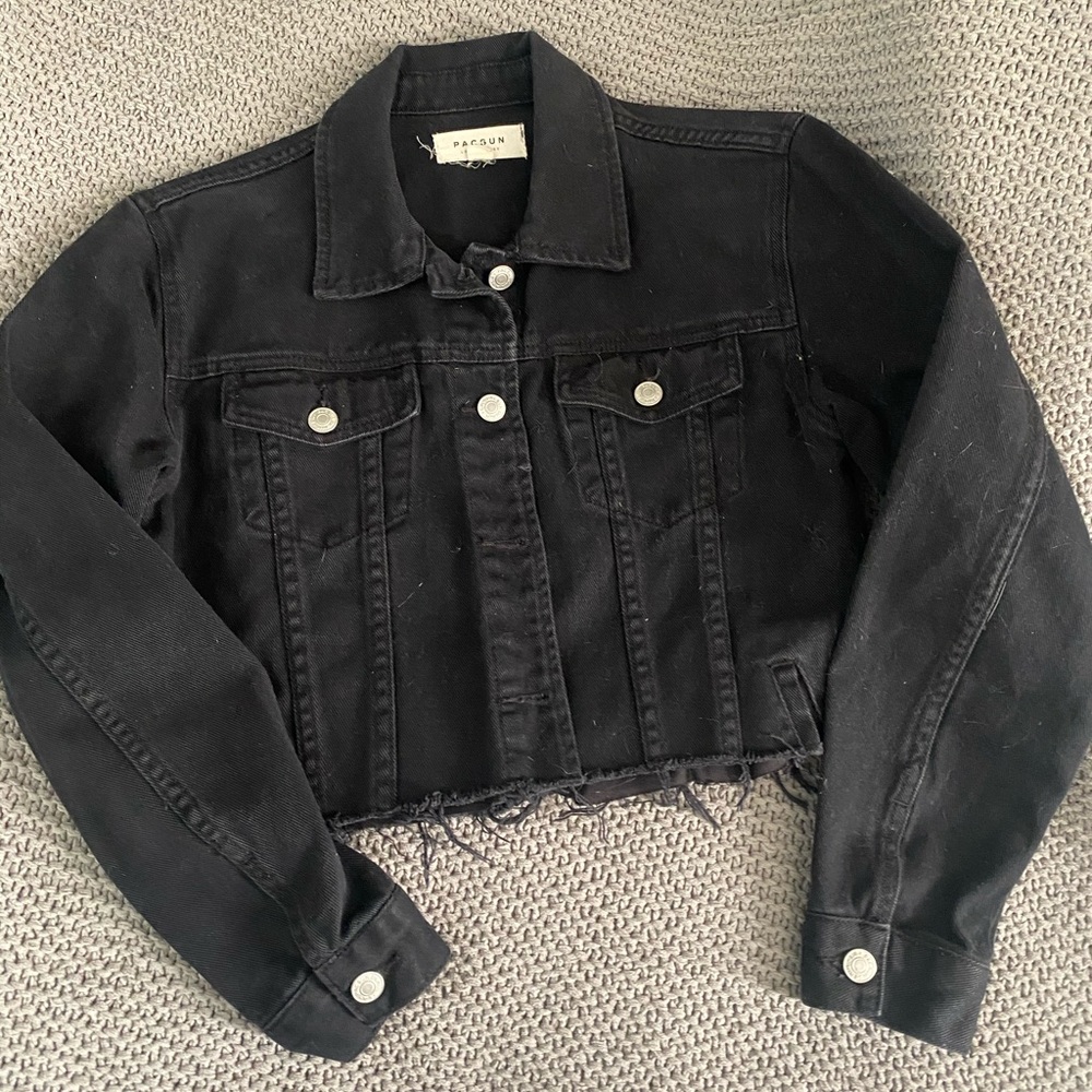 Black Cropped denim jacket